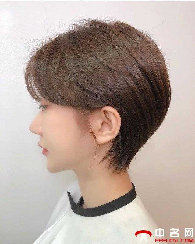 2021流行短刘海发型图片